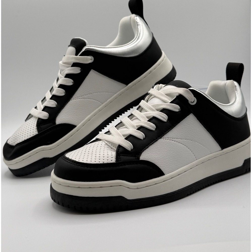 Steve Madden Renegade Black White Silver Leather Sneakers Womens Size 7 RNGD01S1